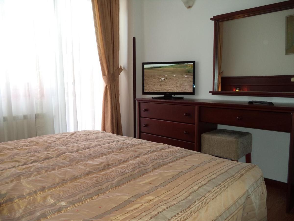 Hotel Dva Bisera Lagadin Cameră foto